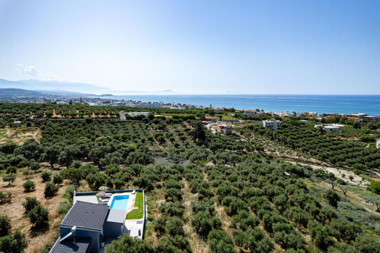 Gramvella Resort Adelianos Kampos Exterior foto
